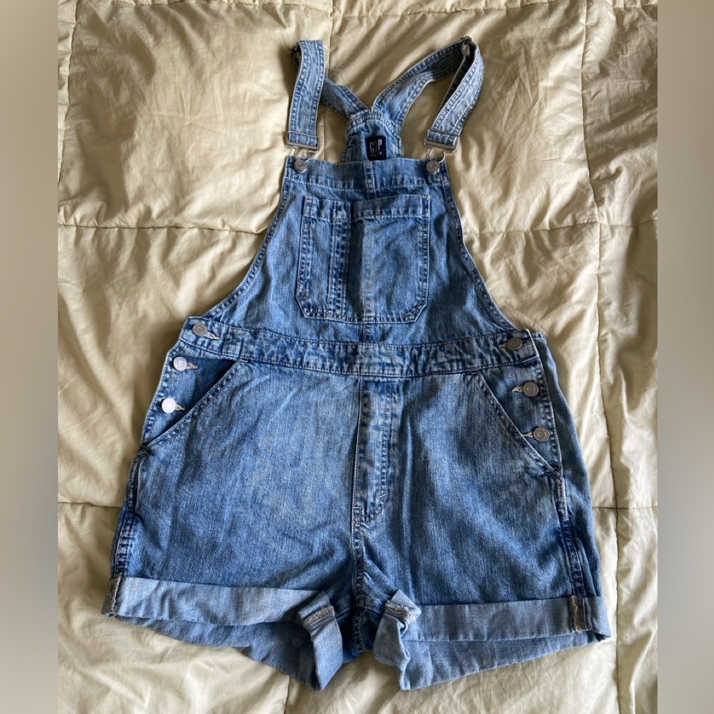 GAP Denim Overall Shorts, size Medium